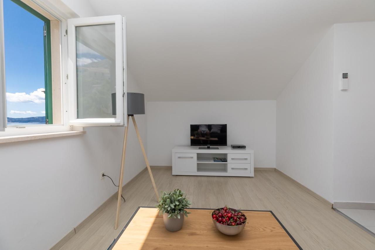 Apartments Villa Carica B&B มีมิตเซ ภายนอก รูปภาพ