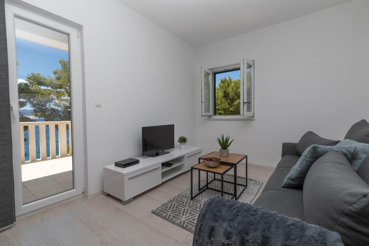 Apartments Villa Carica B&B มีมิตเซ ภายนอก รูปภาพ